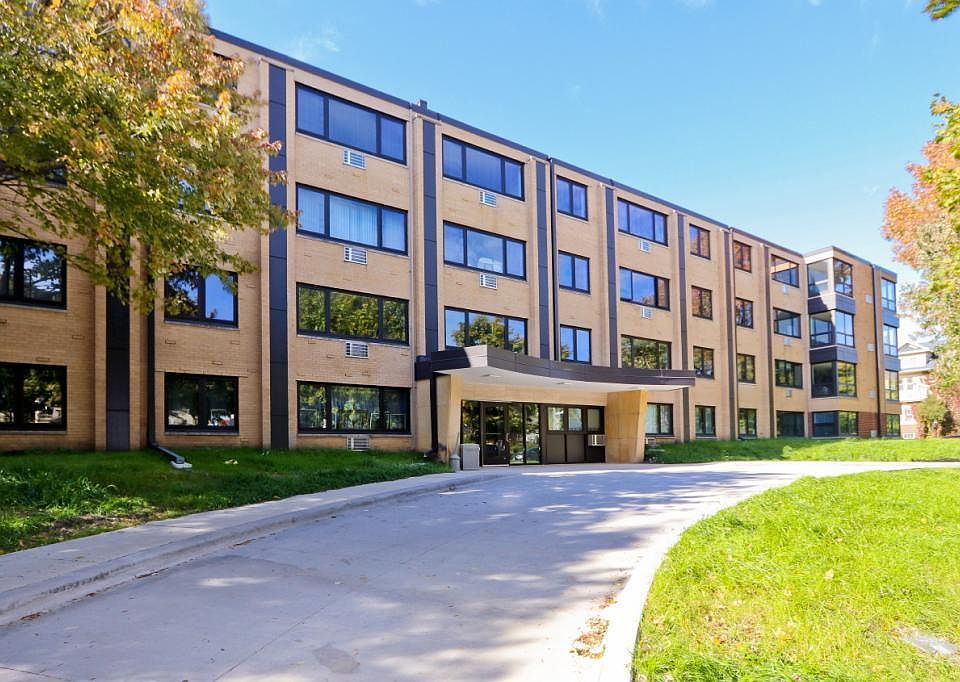1st image of 2500 Blaisdell Ave APT 112
