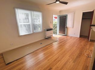 122 W Ortega St, Santa Barbara, CA 93101