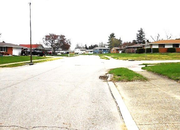 2nd image of 442 Coronado Dr