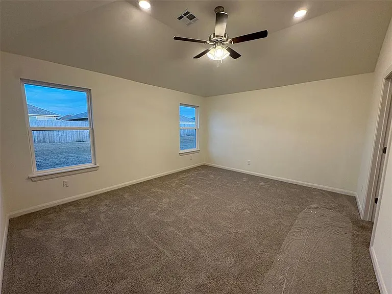 9104 Blackfork Ln — Photo 5