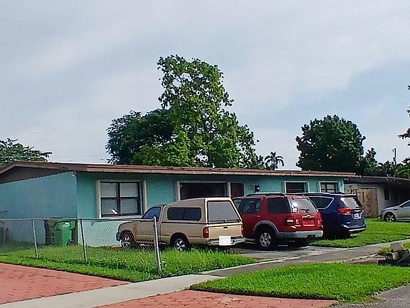 3rd image of 8811 SW 21st St