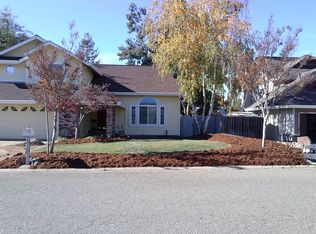 2806 Woodleigh Ln, Cameron Park, CA 95682