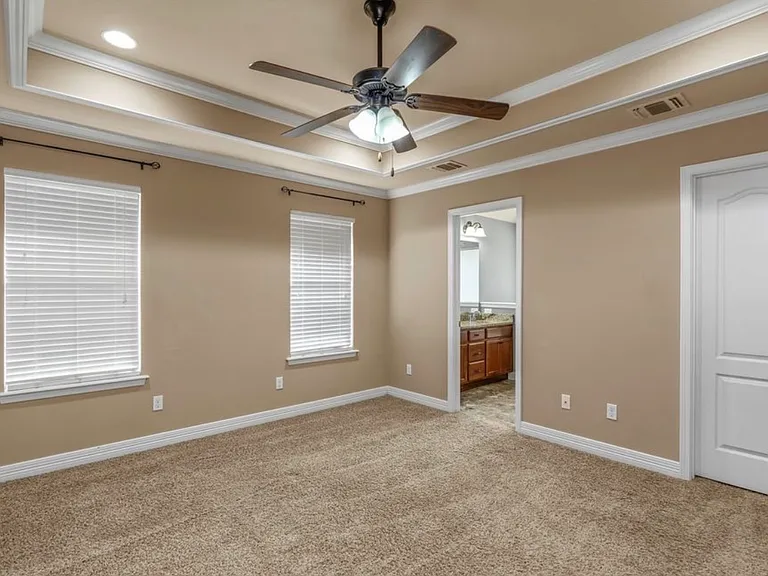 3826 Pickering Pass Dr — Photo 13