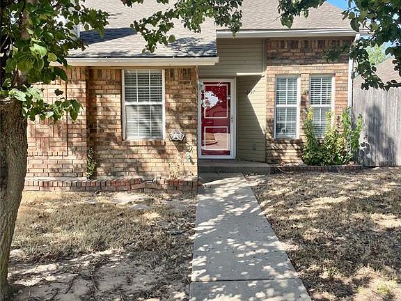 2nd image of 2137 Goodrich Dr