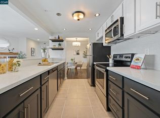 417 Evelyn Ave APT 302, Albany, CA 94706