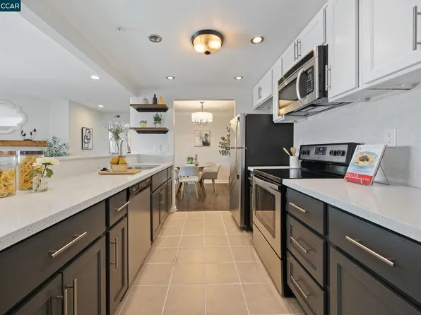 417 Evelyn Ave APT 302, Albany, CA 94706