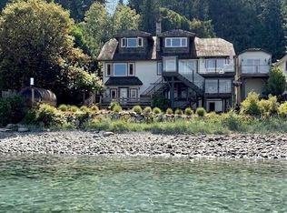 5696 Island Hwy S, Comox Valley, BC V0R3B0