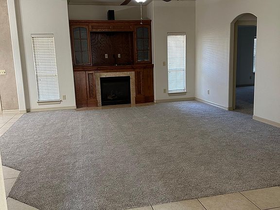 2nd image of 3314 E Fairmont Pl