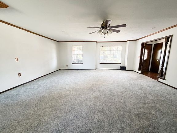 5th image of 809 Owens Ave