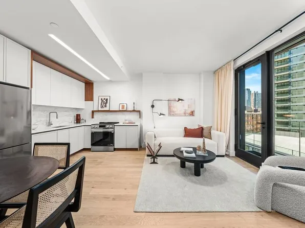 570 Fulton Street image 1 of 27