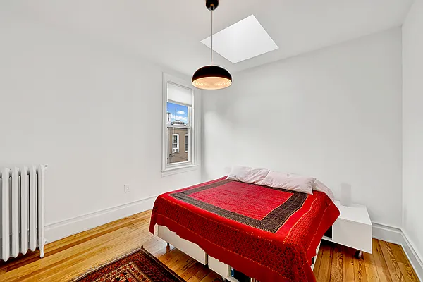 Sold by Keller Williams Realty Empire | media 17