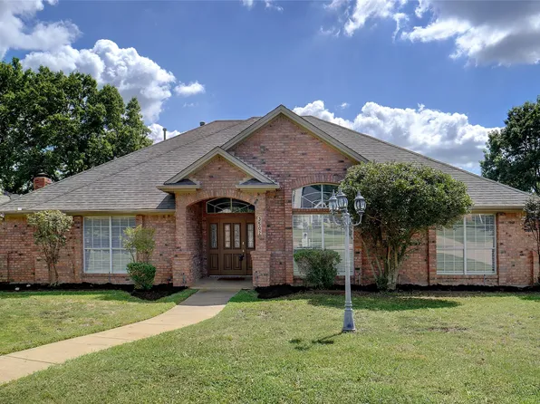 3502 Fox Glen Dr, Colleyville, TX 76034
