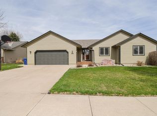4412 E Scranton St, Sioux Falls, SD 57103
