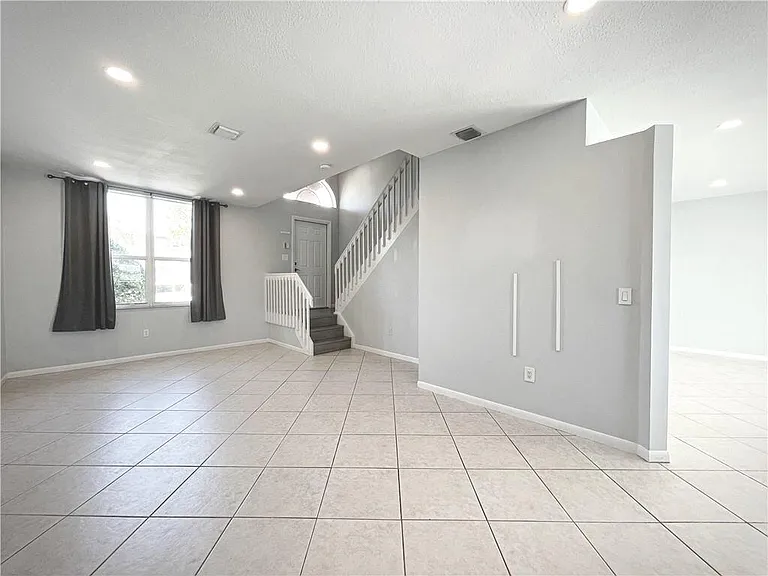 777 NW 151st Ave — Photo 7