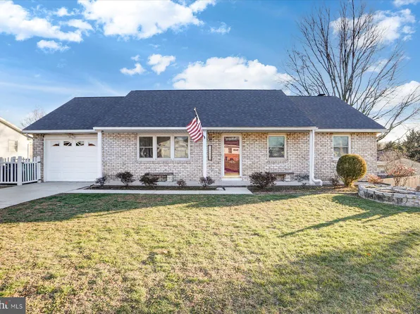 4803 Winsford Rd, Harrisburg, PA 17109