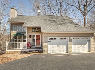 113 Woodley Rd, Moneta, VA 24121