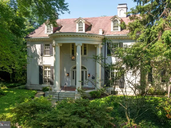 210 Goodwood Gdn, Baltimore, MD 21210