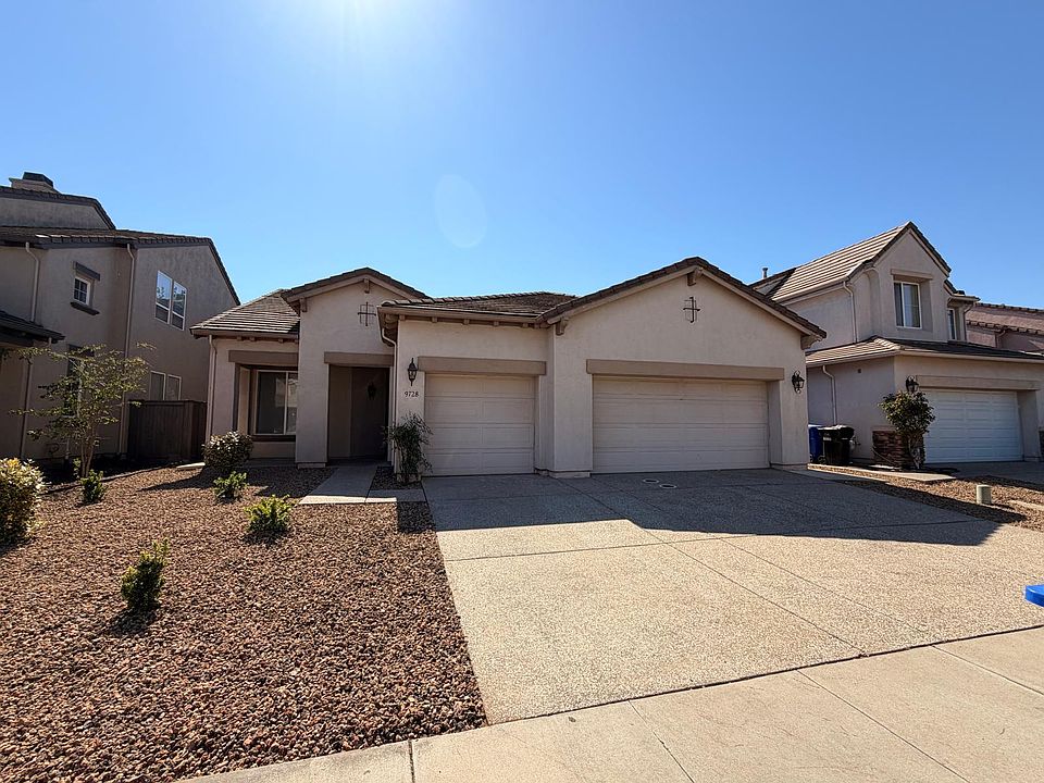 1st image of 9728 Sand Hollow Way