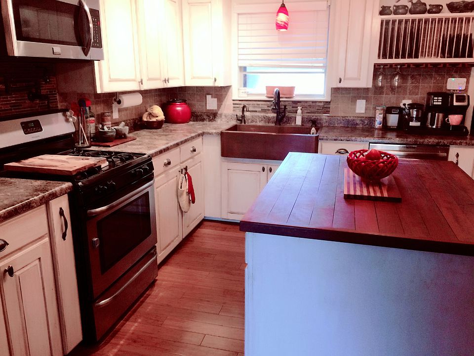 Kitchen, new in 2013