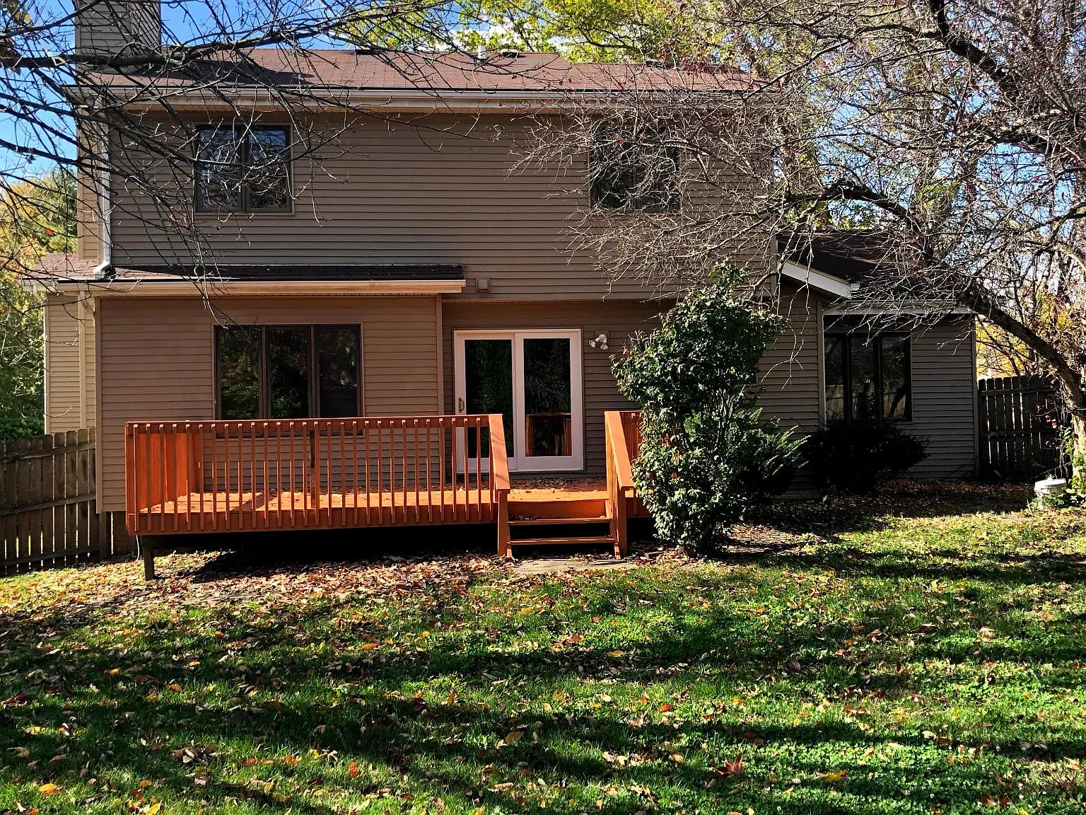 4 bed, 2393 sqft, $2,700 — Photo 3