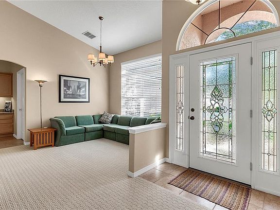5th image of 407 Regatta Dr