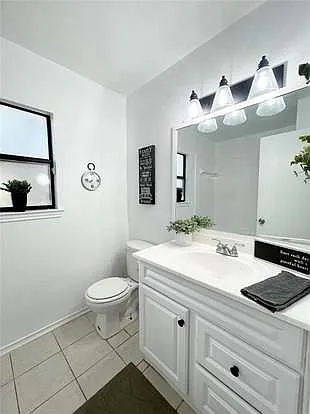 5704 Sterling Green Trl — Photo 63