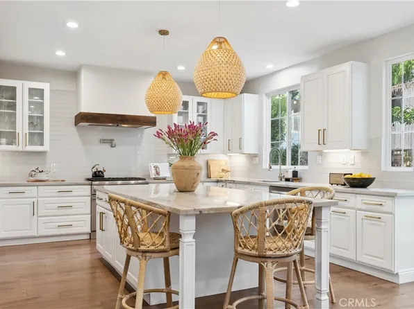 25 Kempton Ln, Mission Viejo, CA 92694