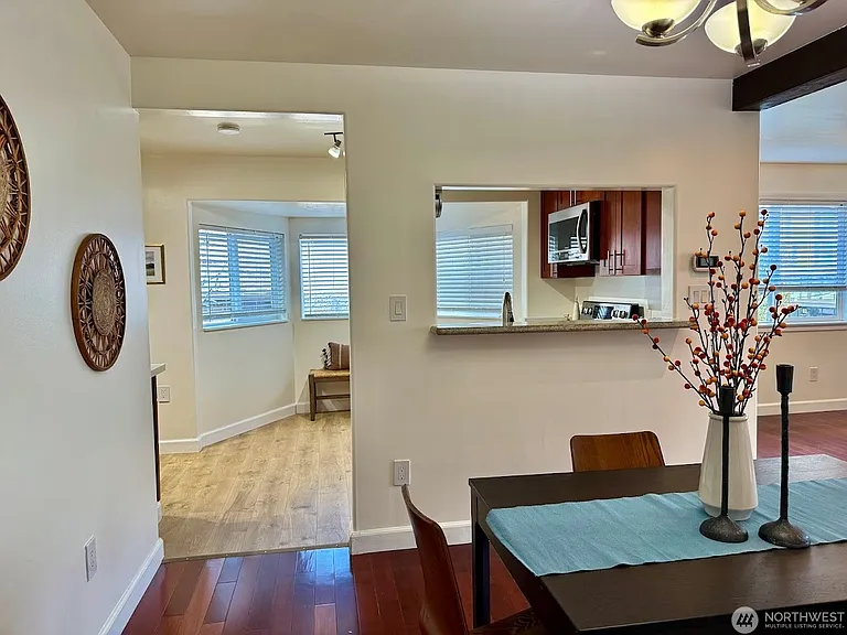 2907 S McClellan St — Photo 11