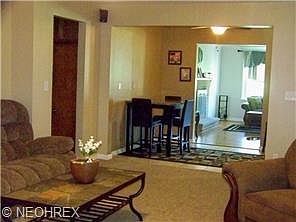 5th image of 5636 Tarrytown Ln