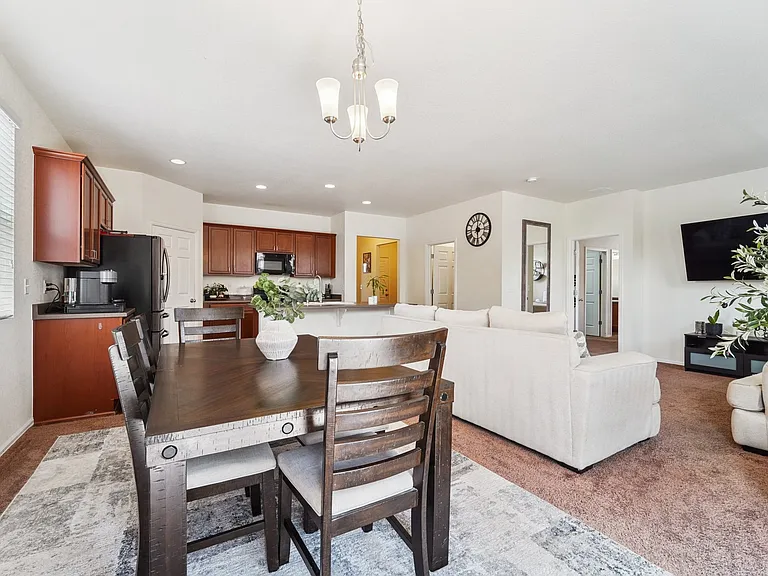 166 Gem Way — Photo 15