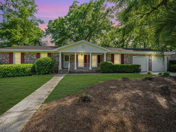 681 Highwood Cir, Charleston, SC 29412