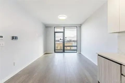 1 bed, 550 sqft, $2,800 — Photo 4