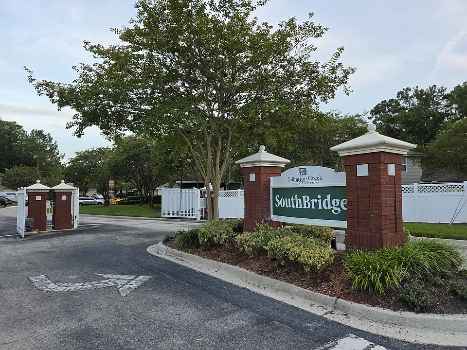 500 S Steel Bridge Rd