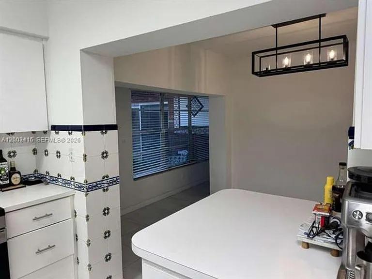 3600 SW 26th St — Photo 12