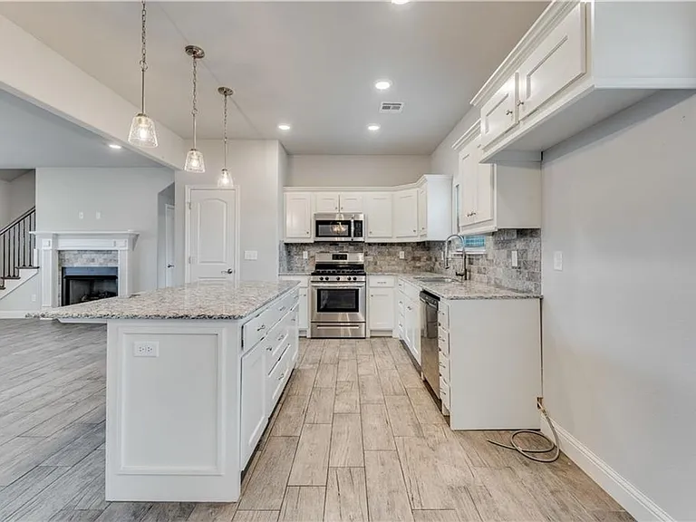 582 Quartz Way — Photo 10