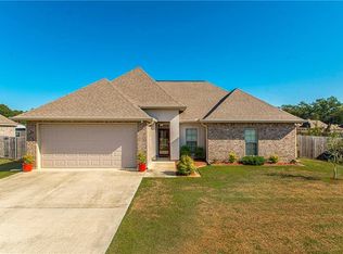 29765 Atlanta Dr, Albany, LA 70711