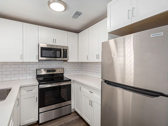 2nd image of 3426 N 38th St APT 8