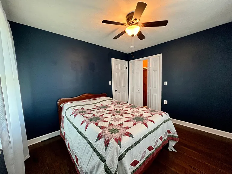 224 N Prince Ln — Photo 17