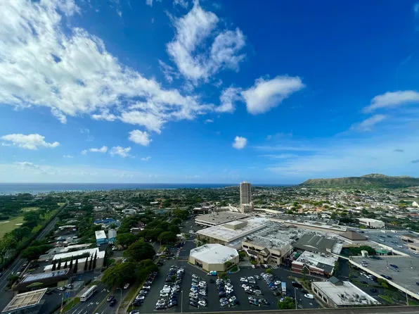 4300 Waialae Ave #2502, Honolulu, HI 96816