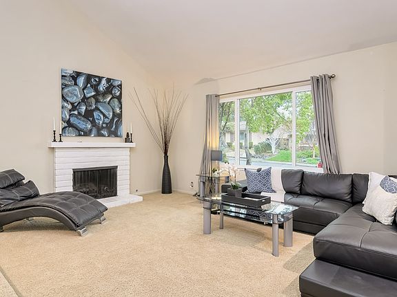 4th image of 4487 Leatherwood Ct