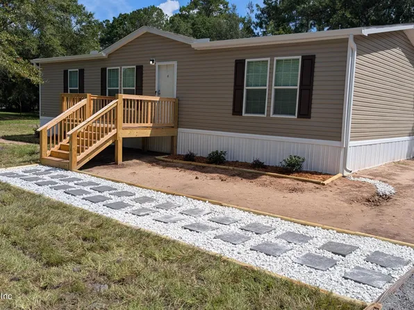44286 MAPLEWOOD Court, Callahan, FL 32011
