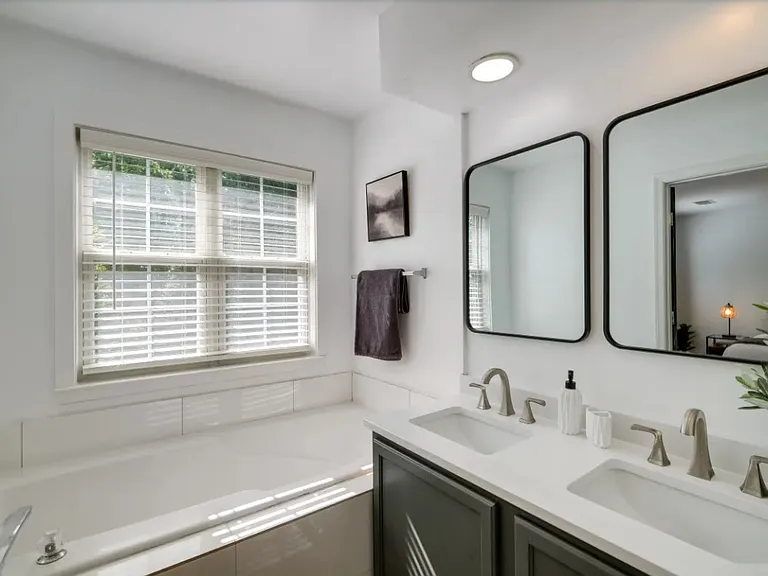 8307 Hillview Rd — Photo 18