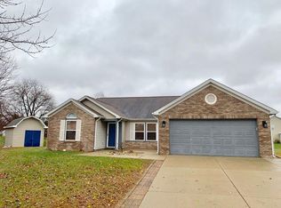 2 Trowbridge Dr, Lafayette, IN 47909