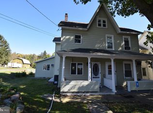 60 Mill Rd, Aquashicola, PA 18012