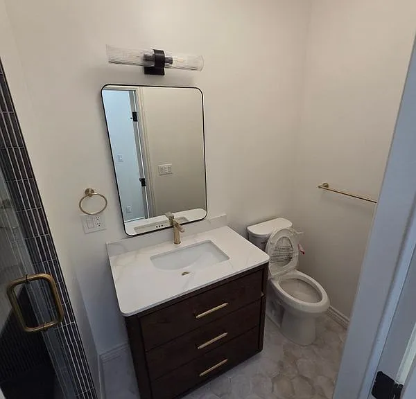 351 S Detroit St #2 — Photo 12