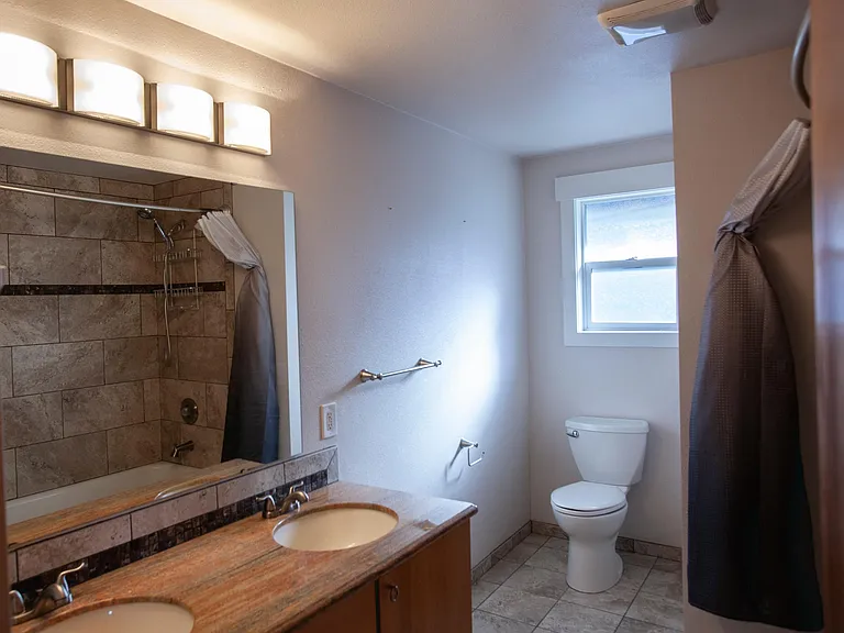 8415 20th Ave SW — Photo 15