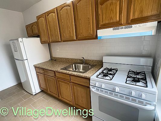 5th image of 501 W 175th St #5E