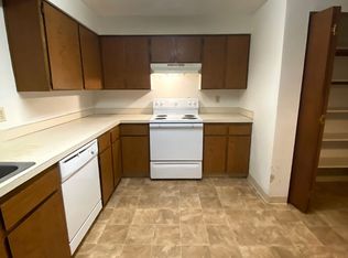 2080 NE Darby St #2080, Hillsboro, OR