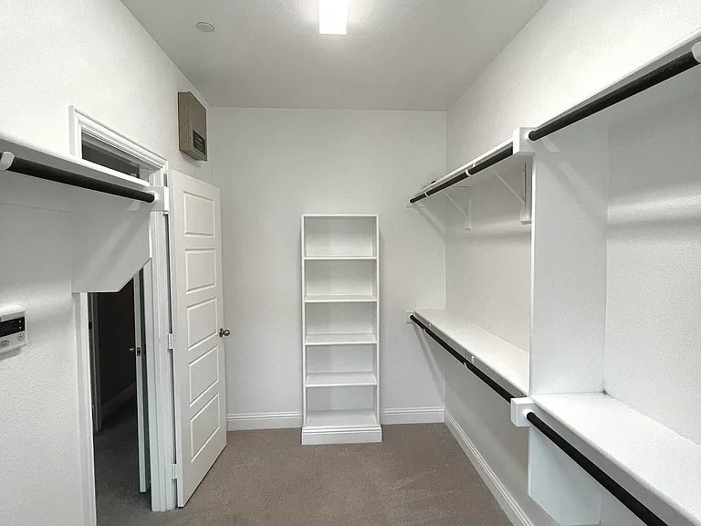 329 Colusa Dr — Photo 14