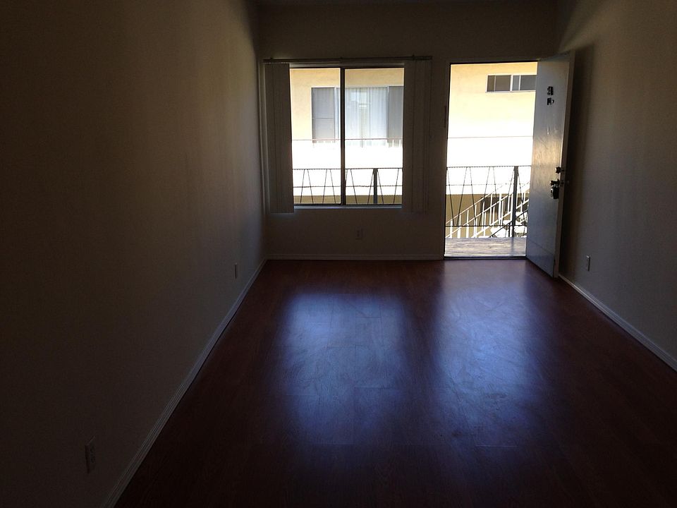1st image of 4176 Inglewood Blvd